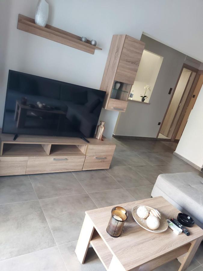 Felou'S House 1 Apartment Ермополи Екстериор снимка