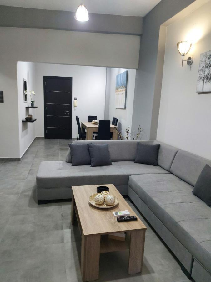 Felou'S House 1 Apartment Ермополи Екстериор снимка