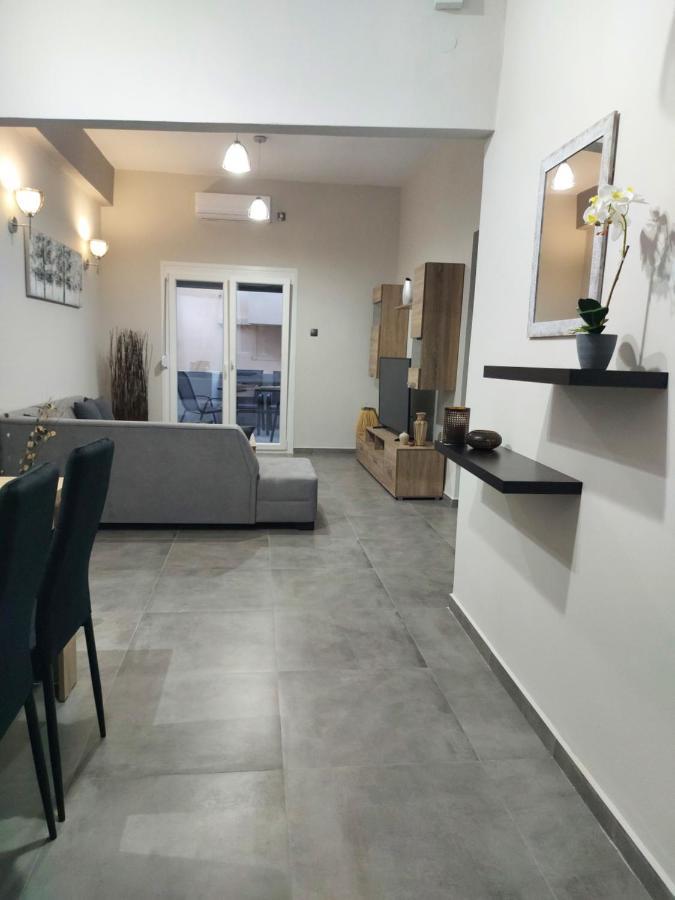 Felou'S House 1 Apartment Ермополи Екстериор снимка
