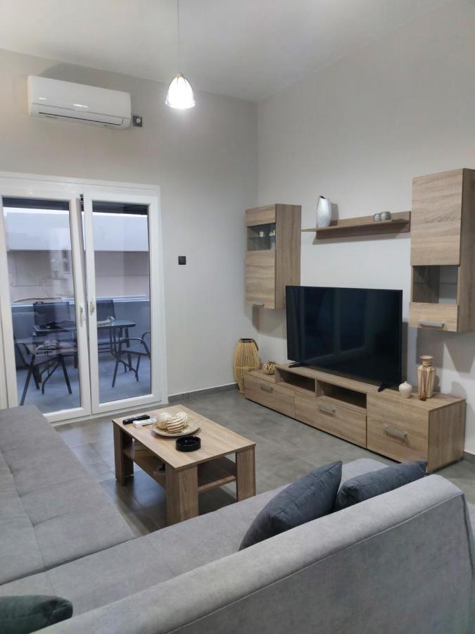 Felou'S House 1 Apartment Ермополи Екстериор снимка